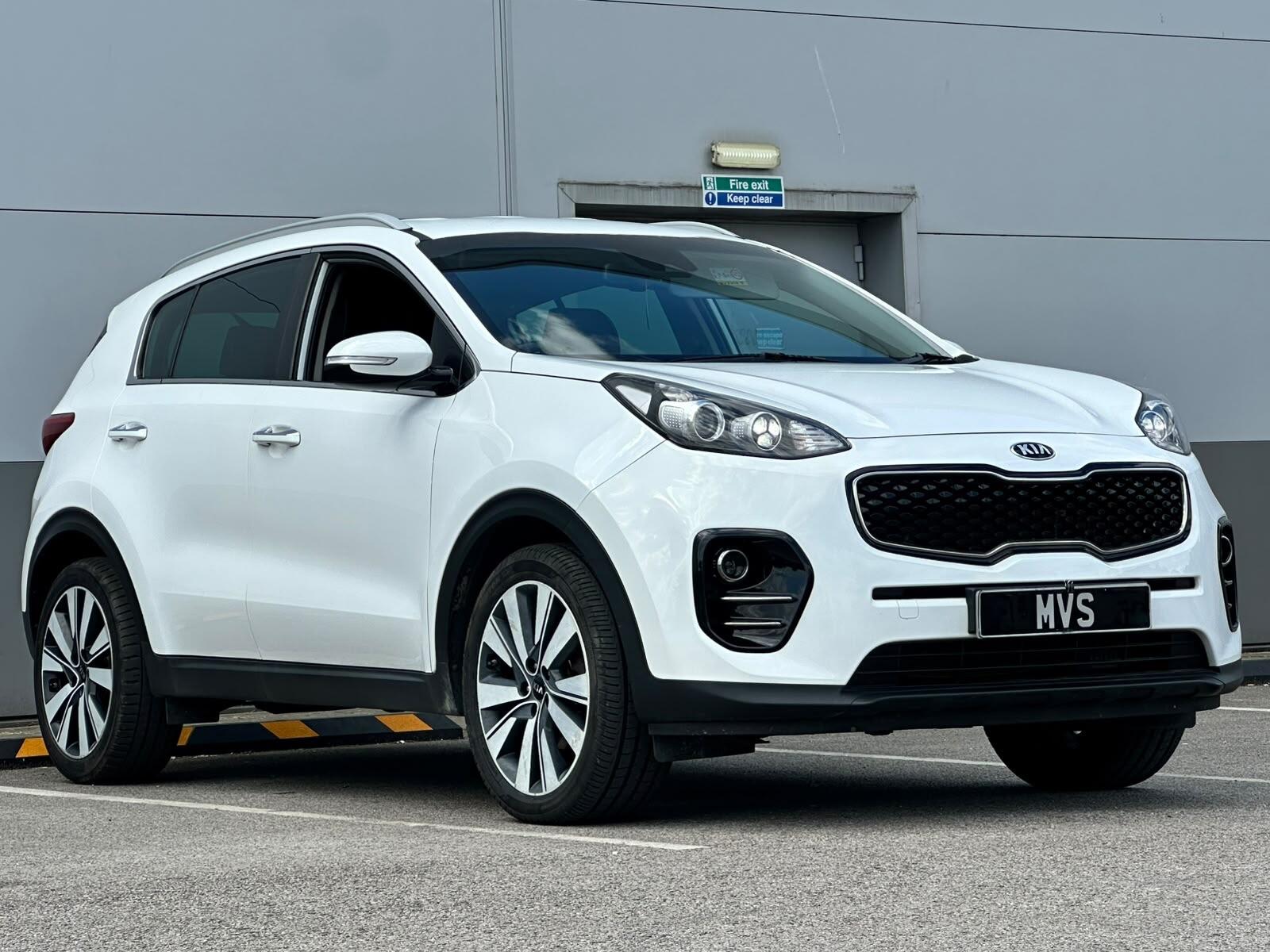 2016 Kia Sportage in White for sale
