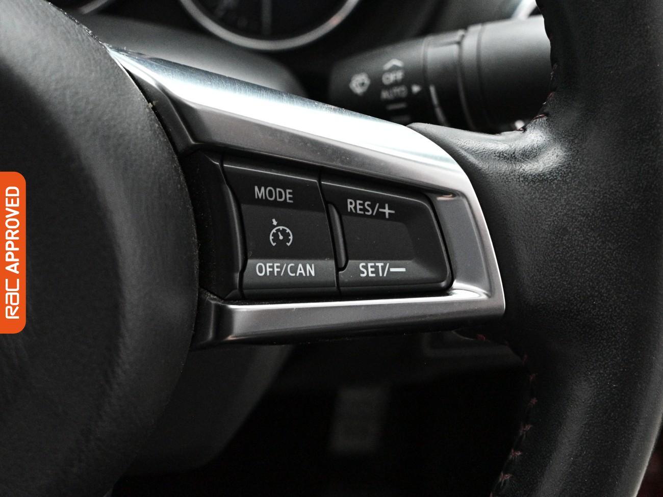 Mazda MX-5 view 19