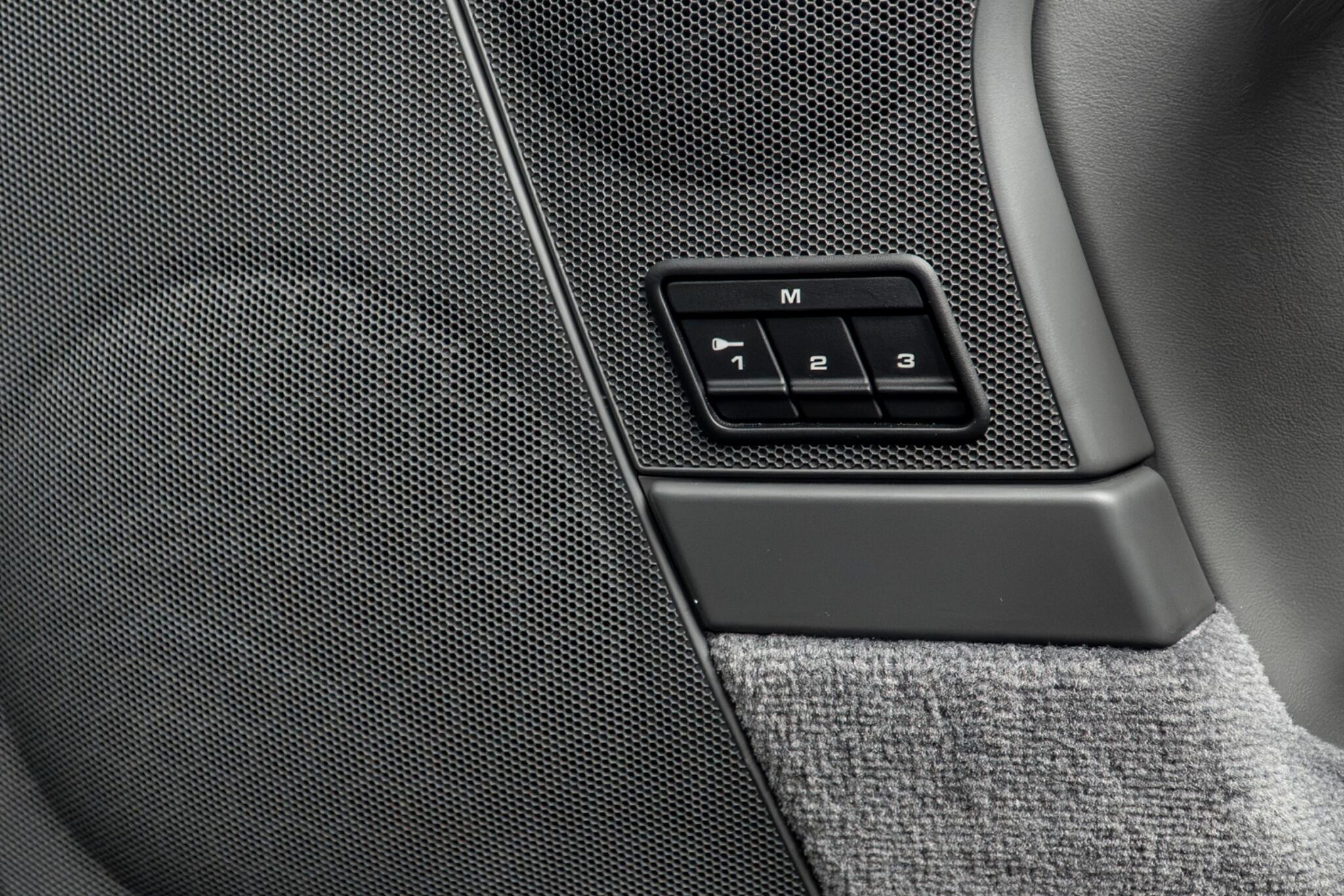 Porsche 911 view 42