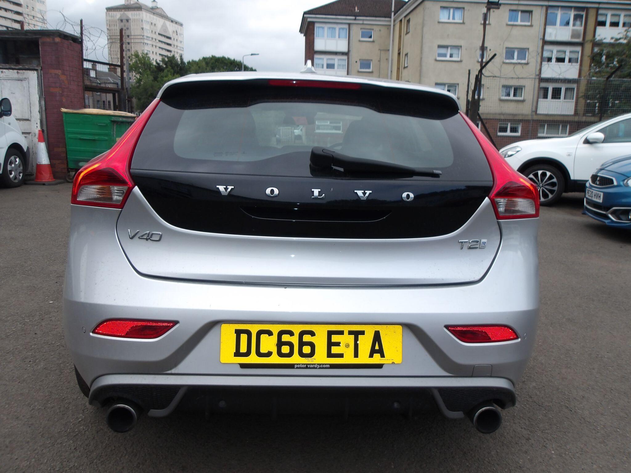 Volvo V40 view 6