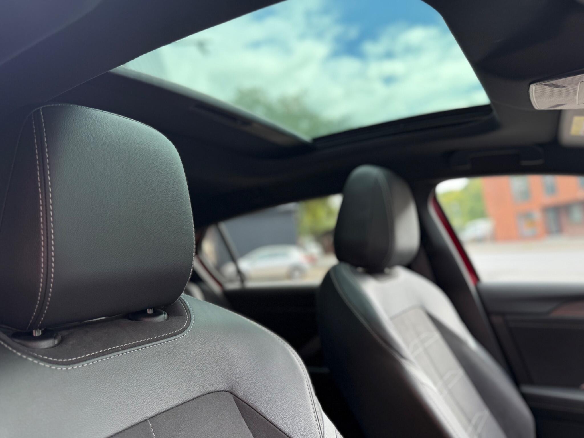 Vauxhall Astra Electric view 29