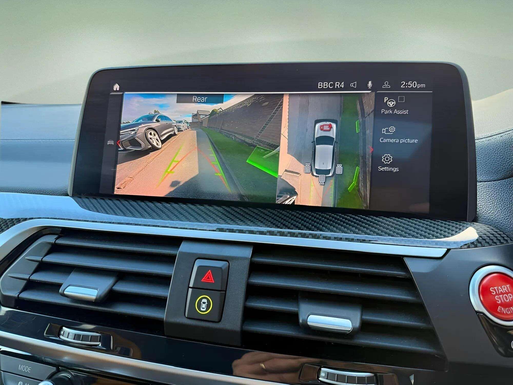 BMW X4 M view 44