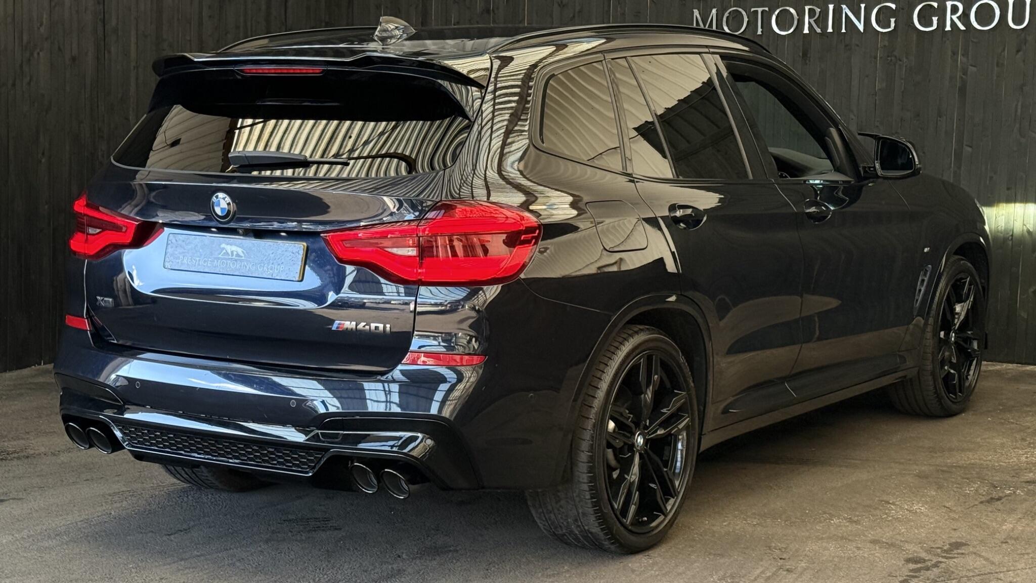 BMW X3 view 17