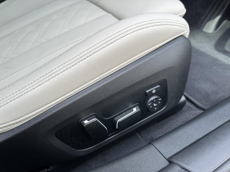 BMW i4 view 63