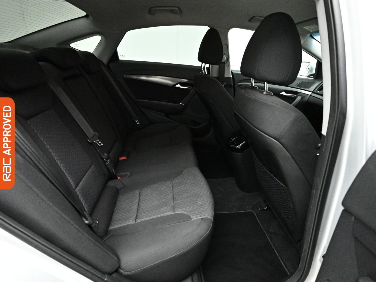 Hyundai I40 view 13