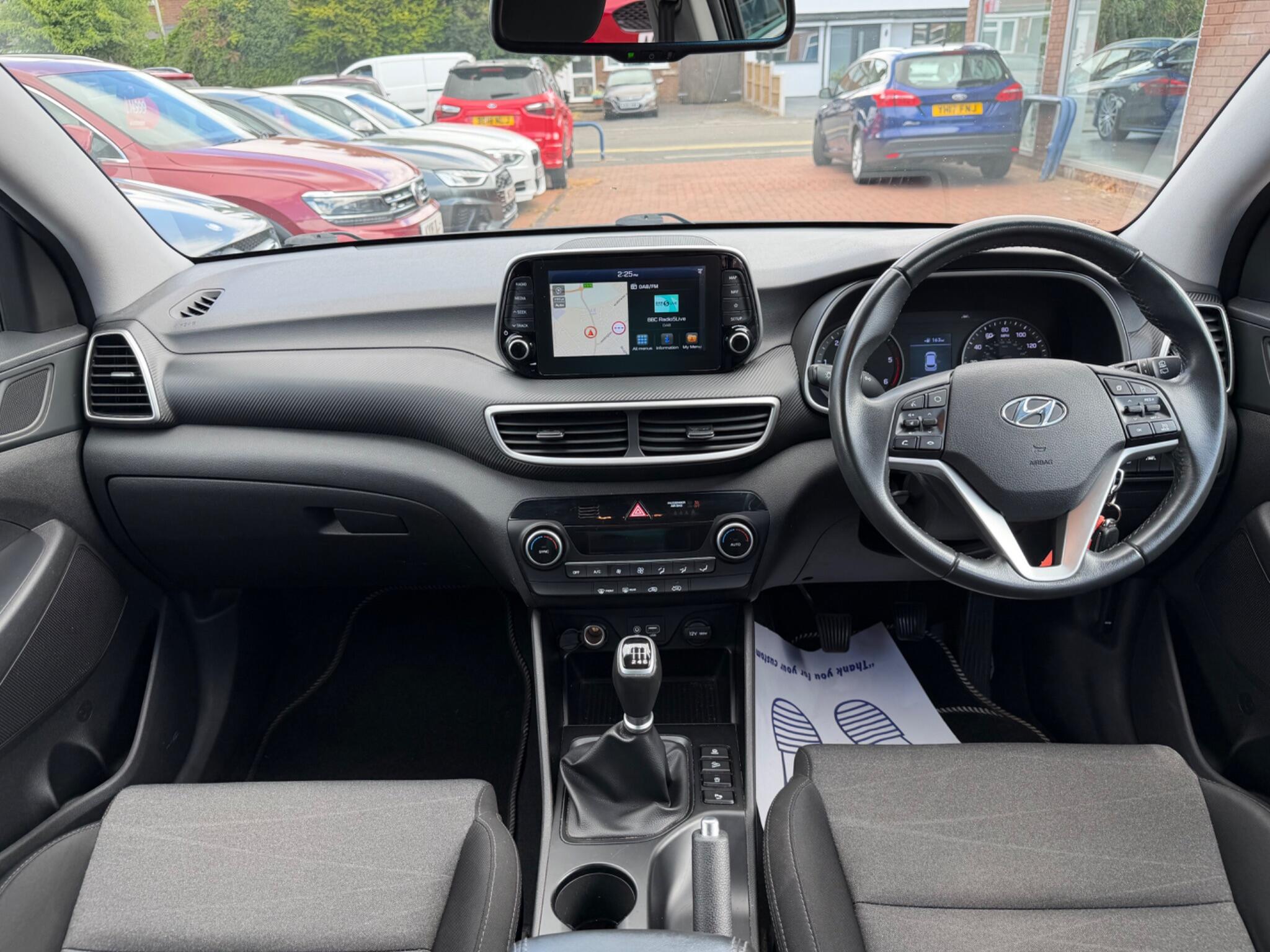 Hyundai Tucson view 4
