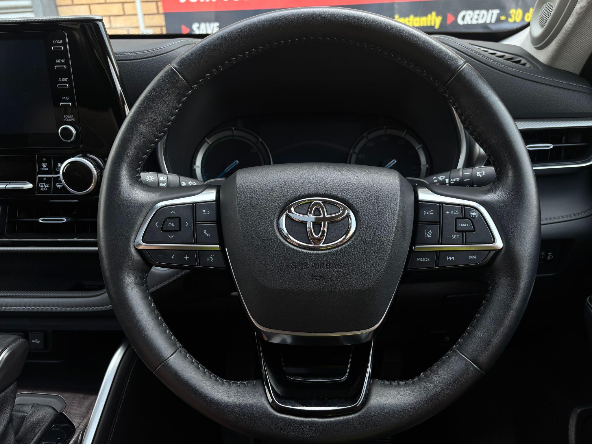 Toyota Highlander view 17