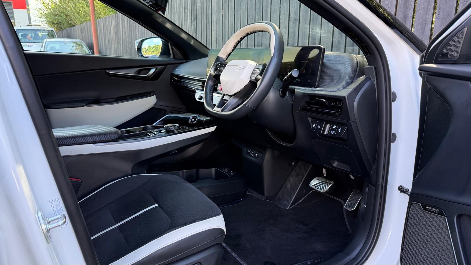 Kia Ev6 view 50