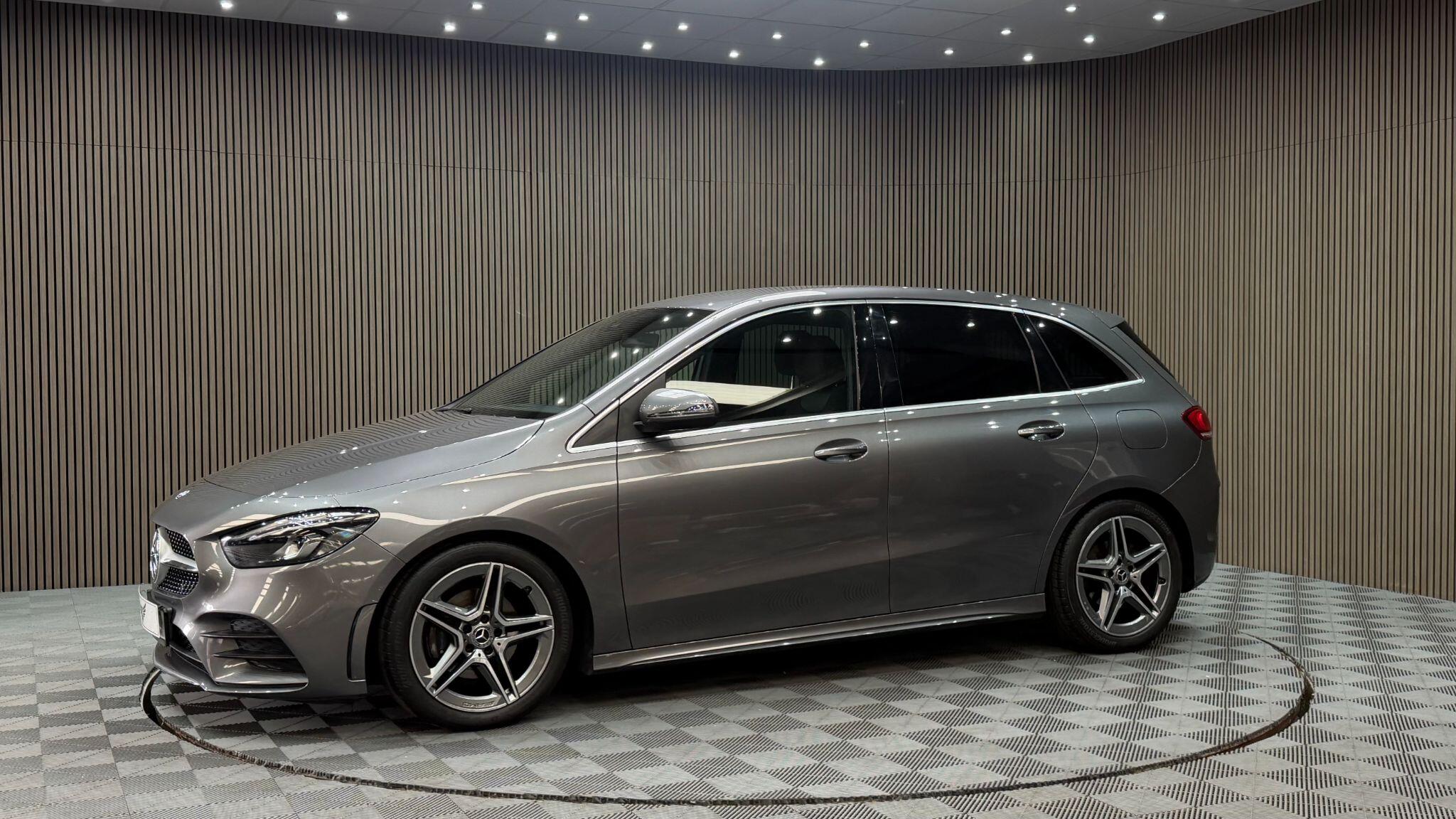 Mercedes-Benz B-Class view 48