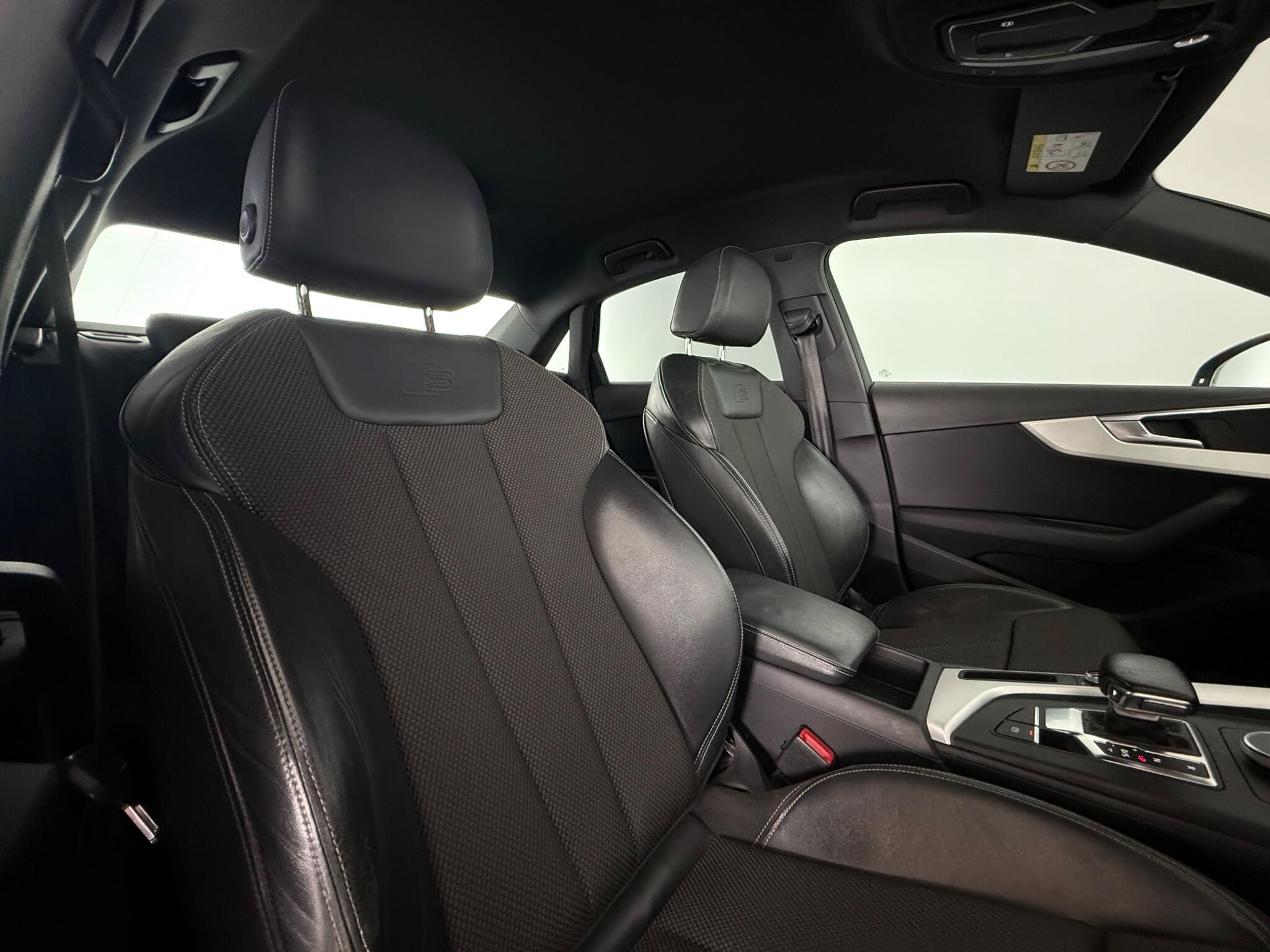 Audi A4 view 29