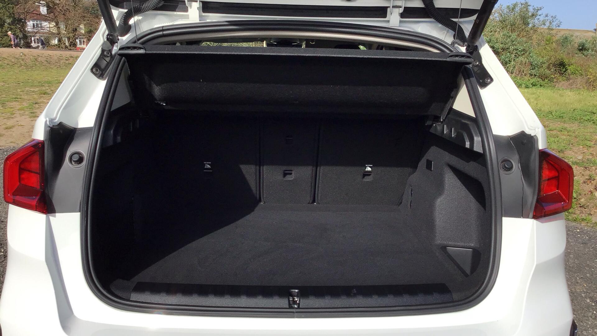 BMW X1 view 13