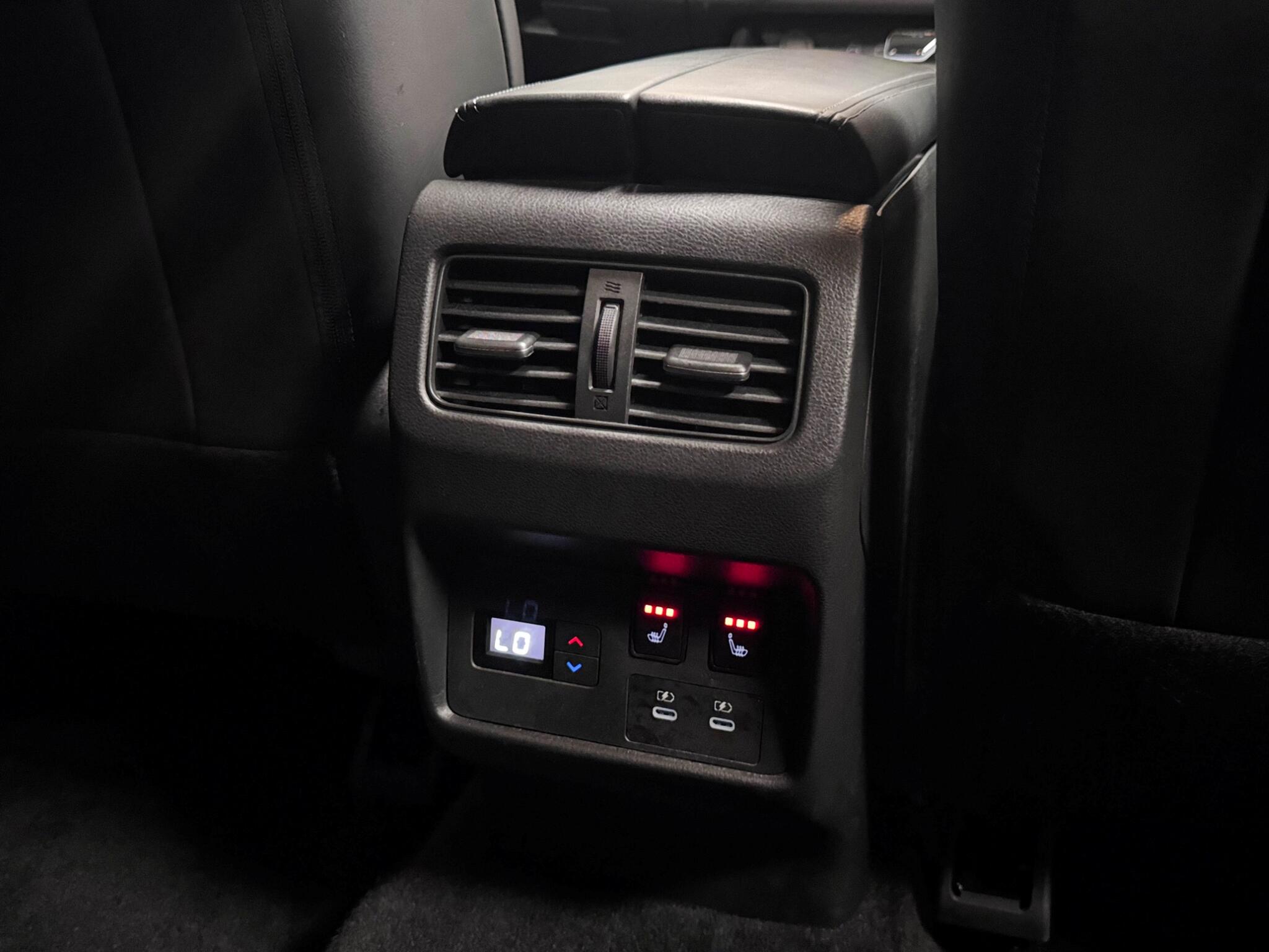 Nissan X-Trail view 22