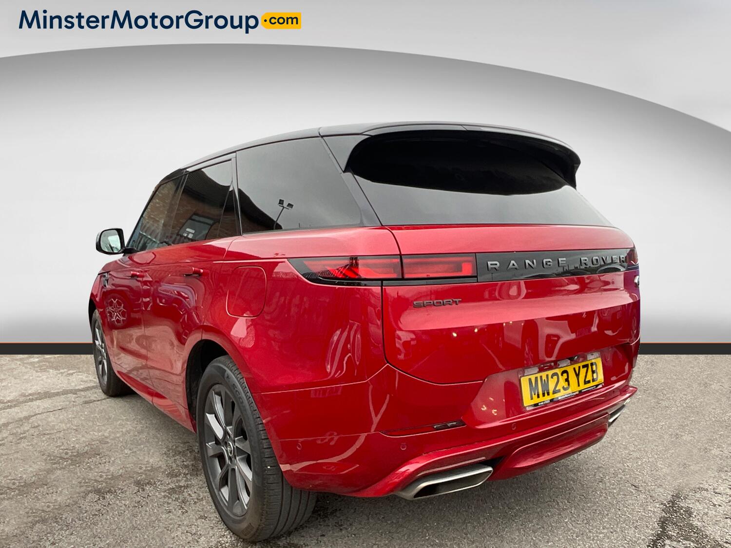 Land Rover Range Rover Sport view 4