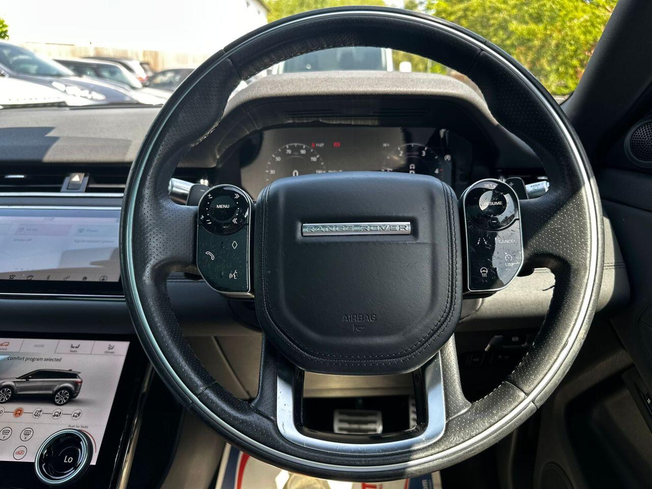 Land Rover Range Rover Evoque view 34