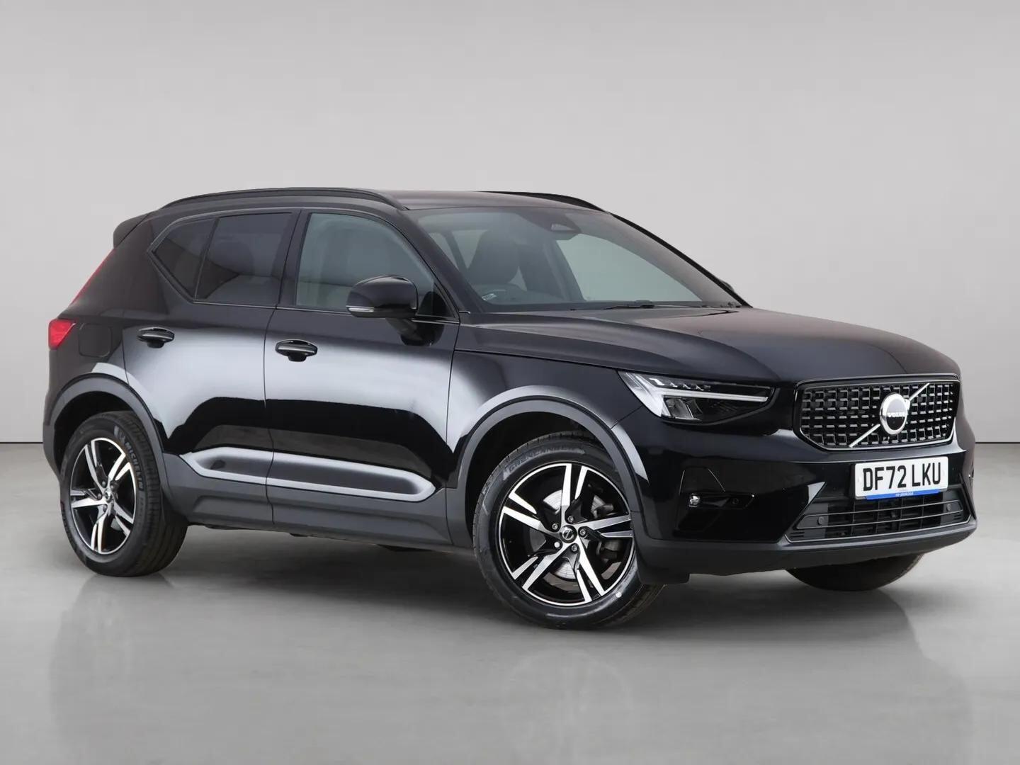 2022 Volvo XC40 in Black for sale