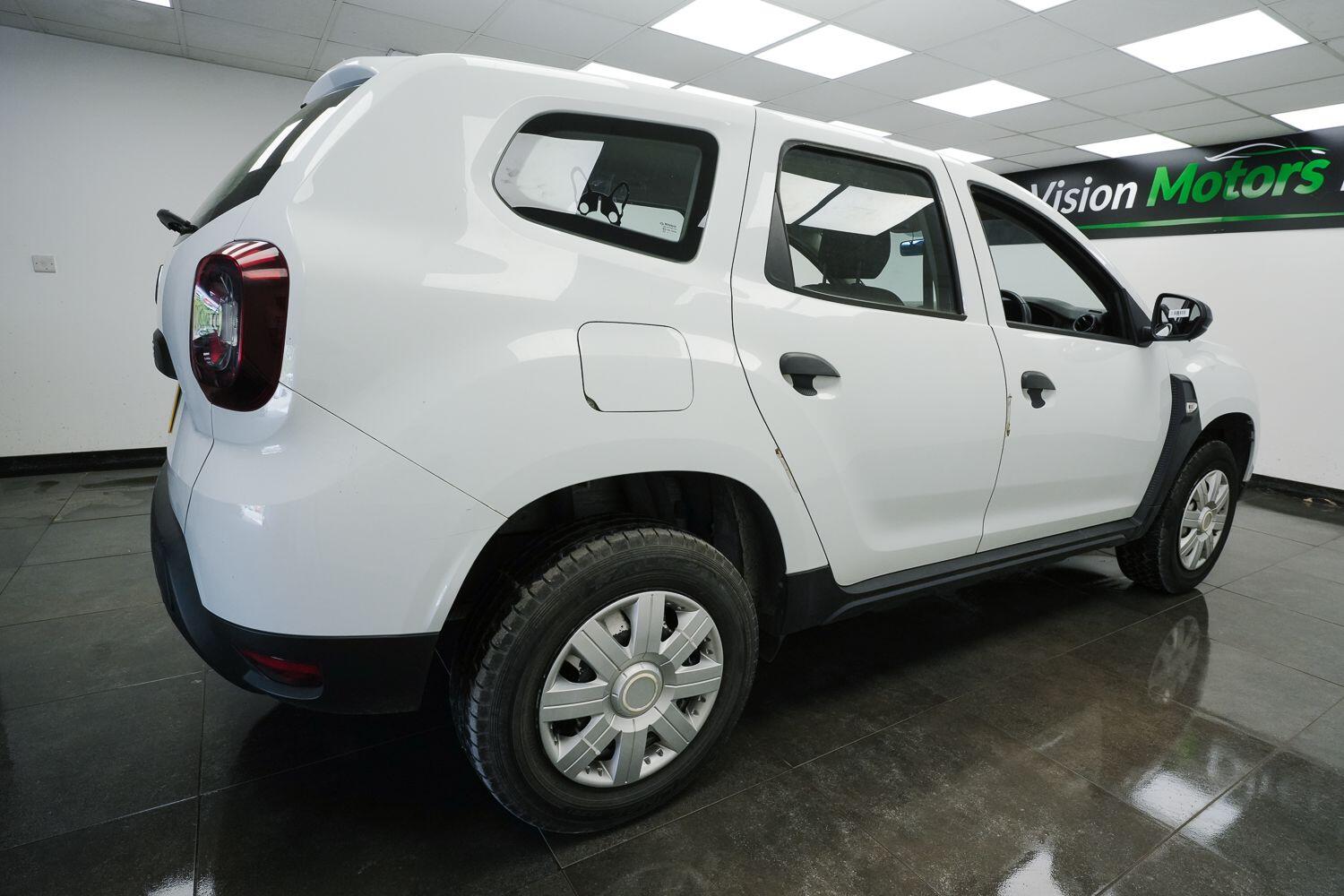 Dacia Duster view 4