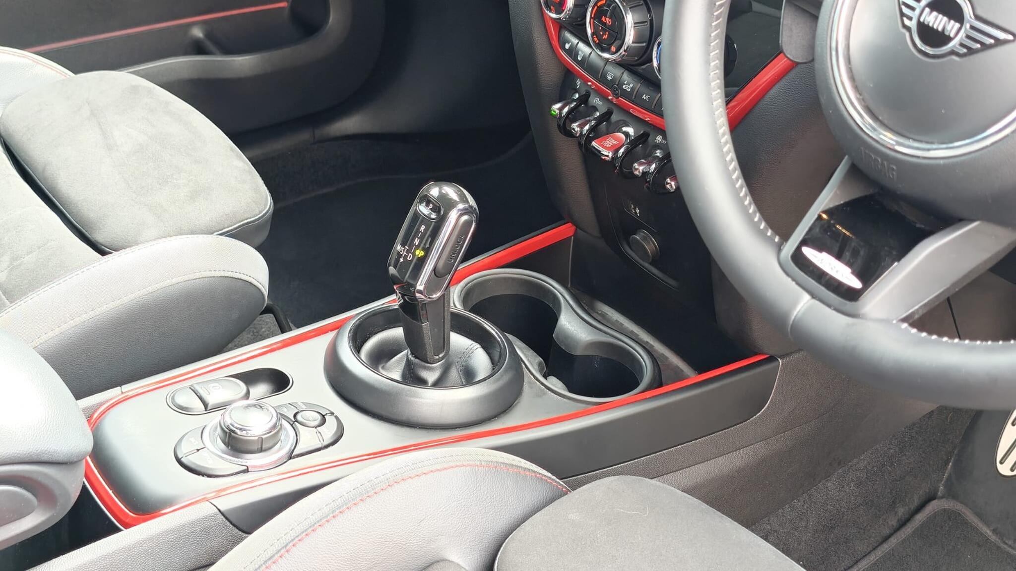 Mini Countryman view 17