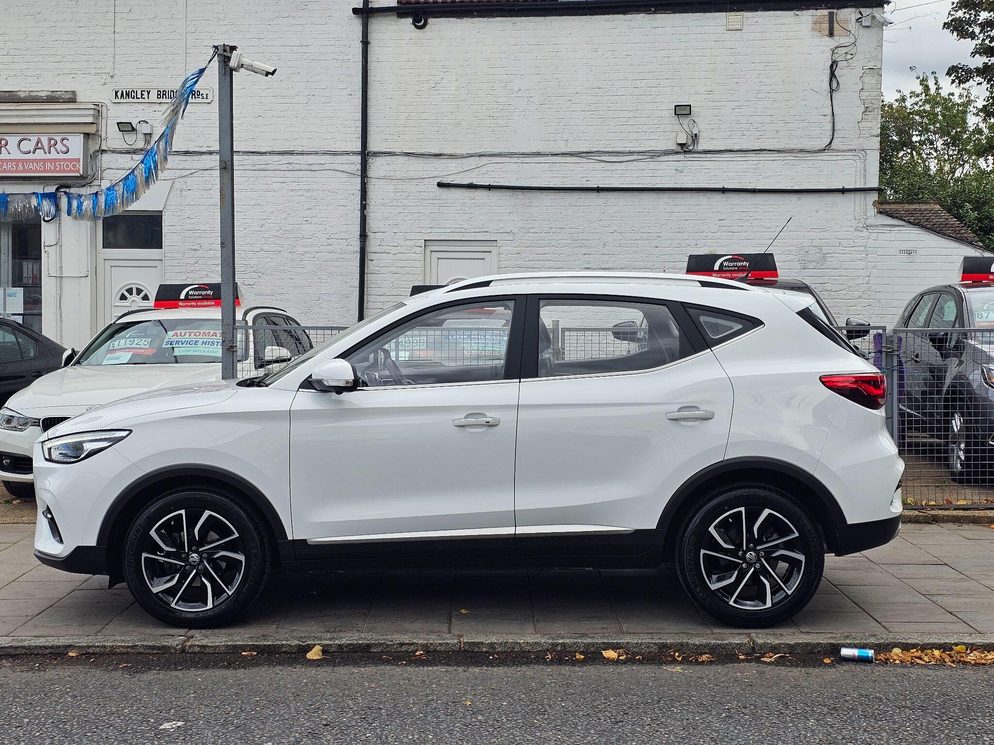 MG ZS view 5