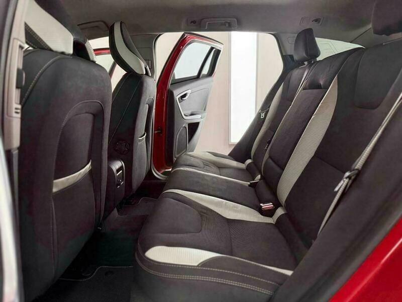 2011 Volvo V60 image 28