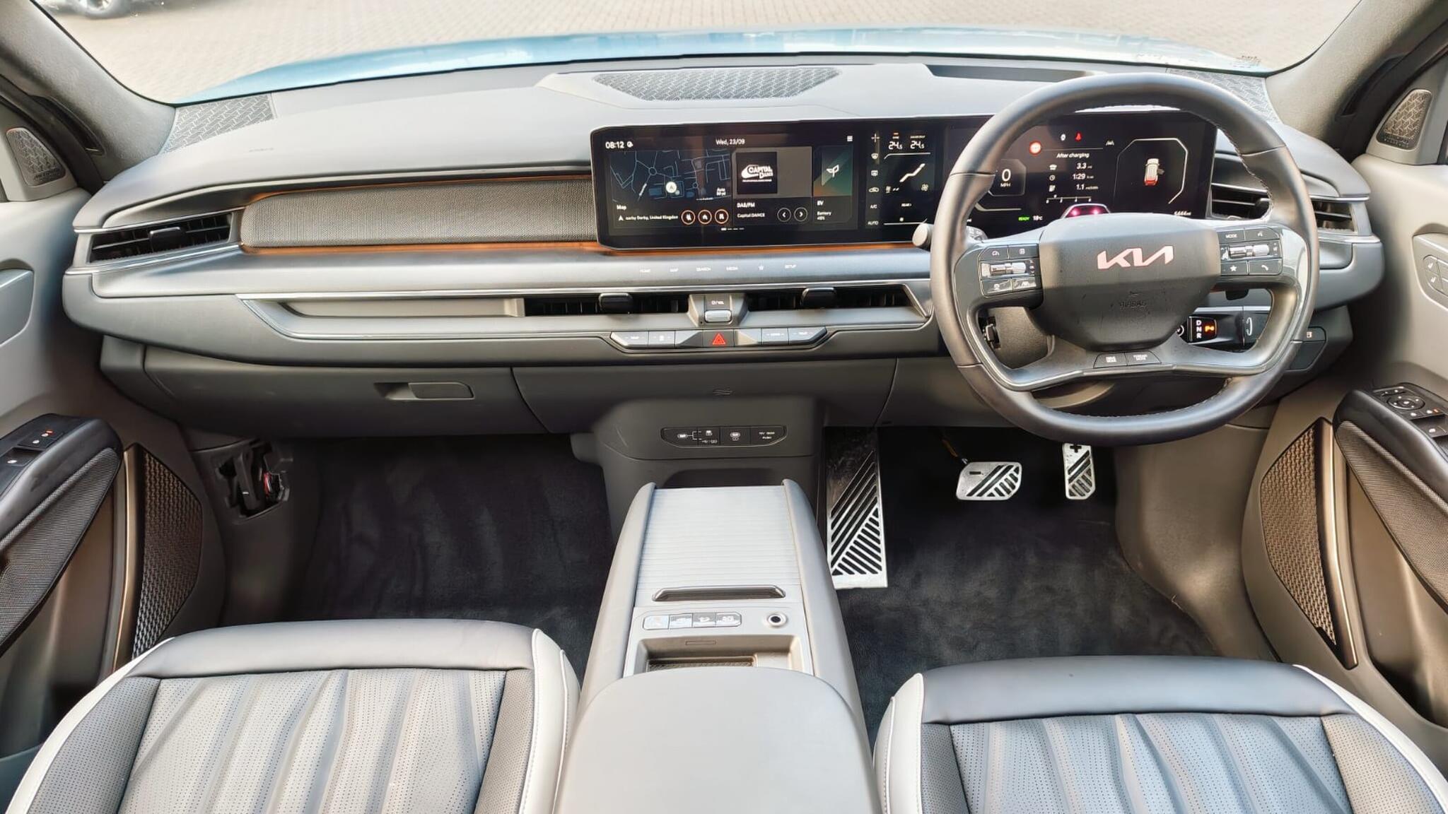 Kia Ev9 view 12