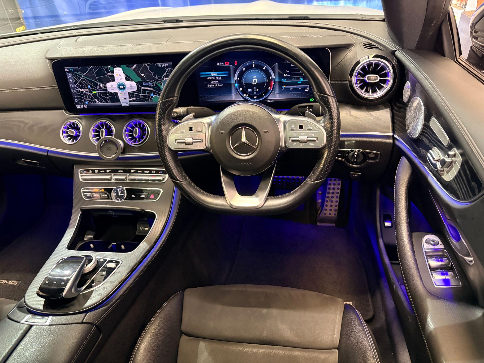 Mercedes-Benz E-Class view 8