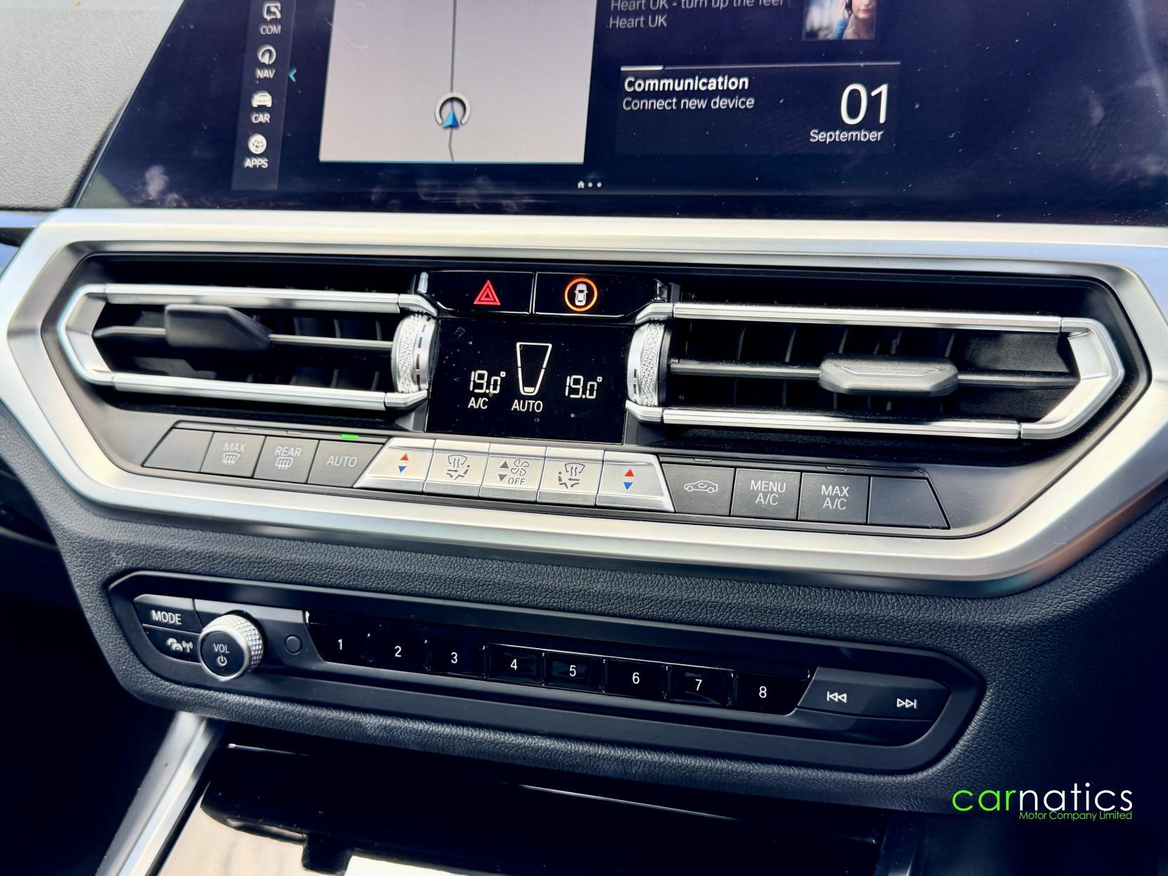 BMW 3 Series view 40