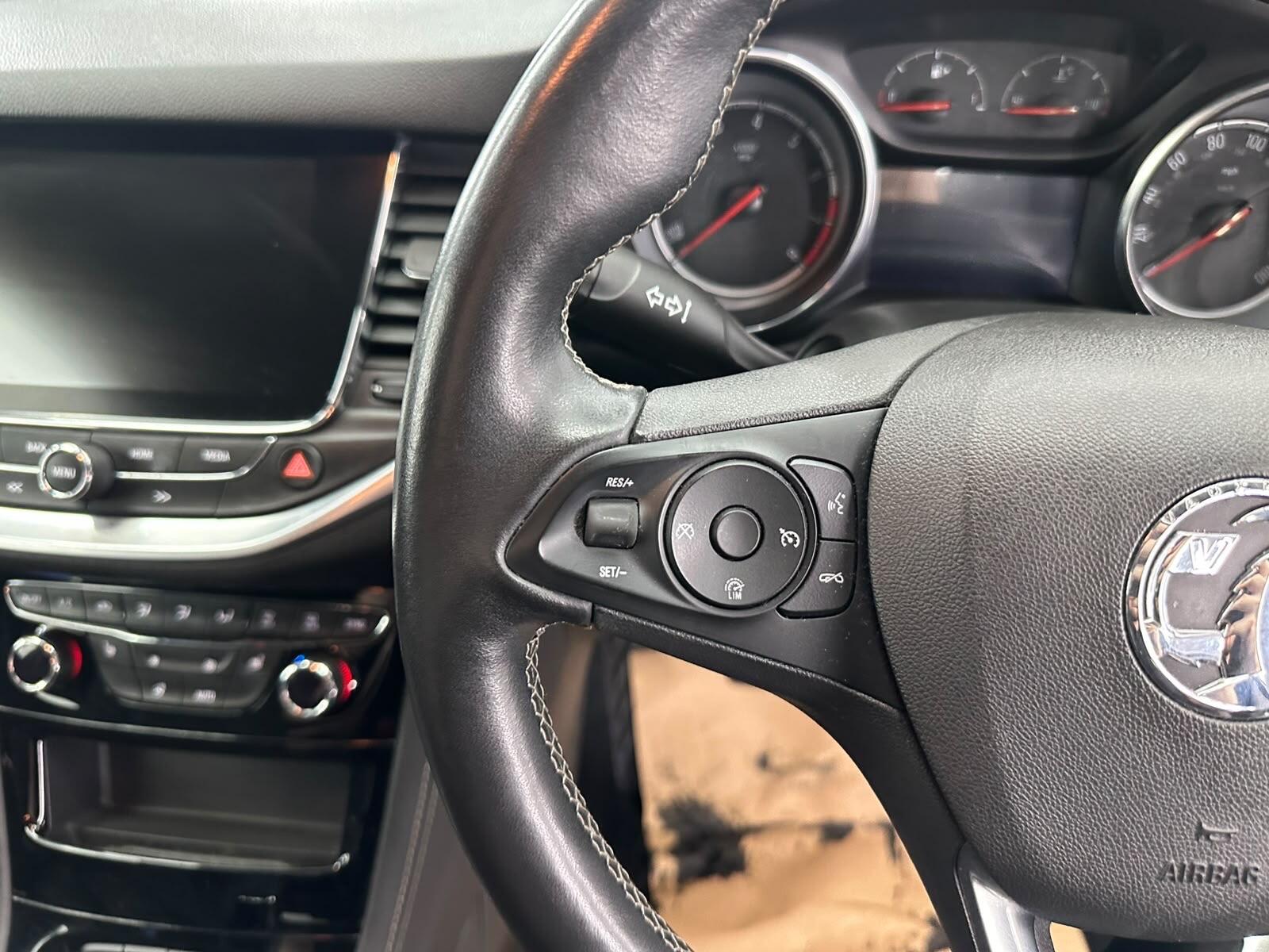 Vauxhall Astra view 30