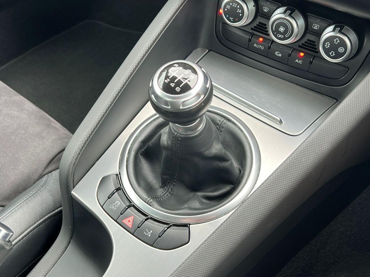 Audi TT view 15