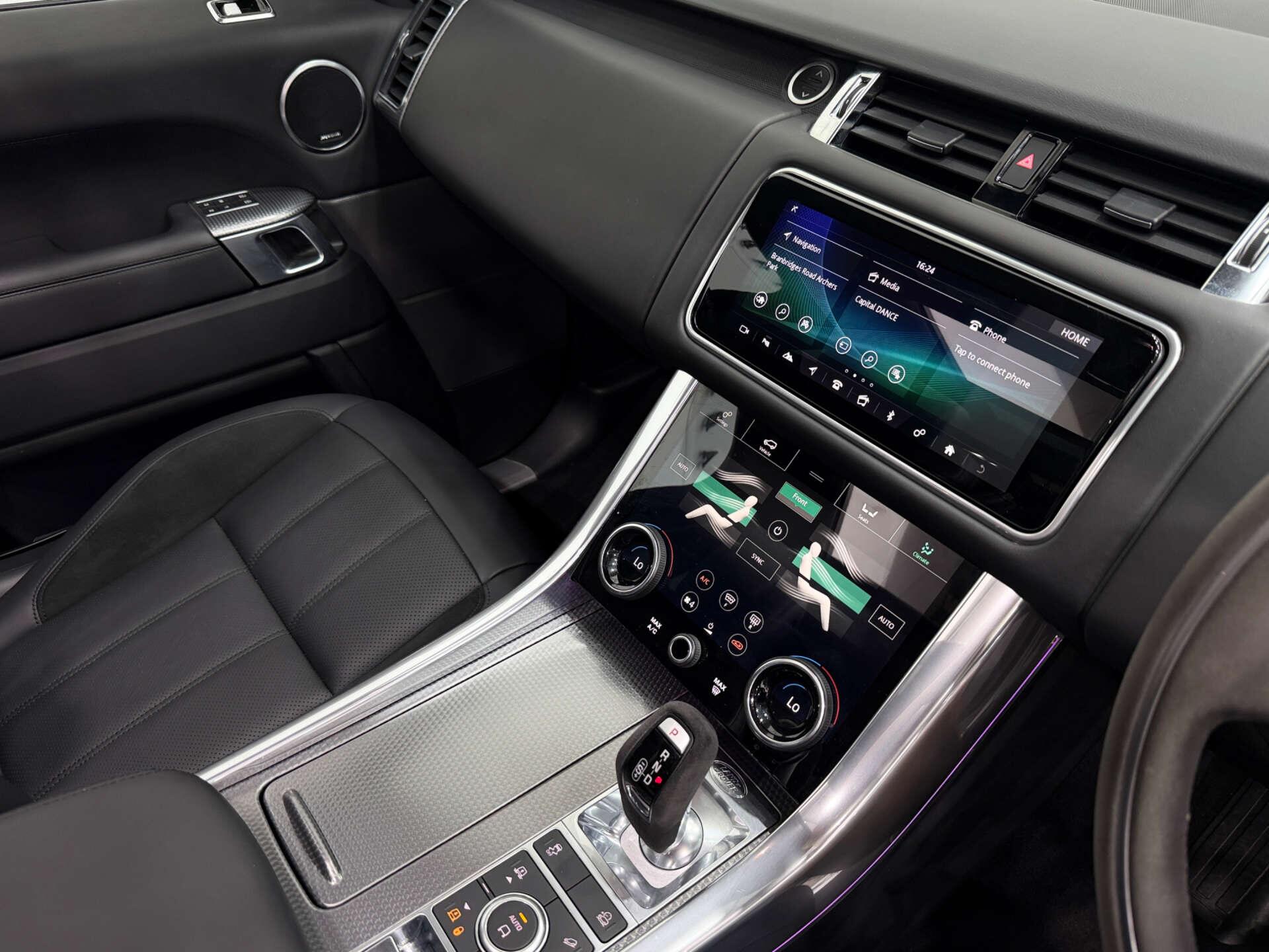 Land Rover Range Rover Sport view 45