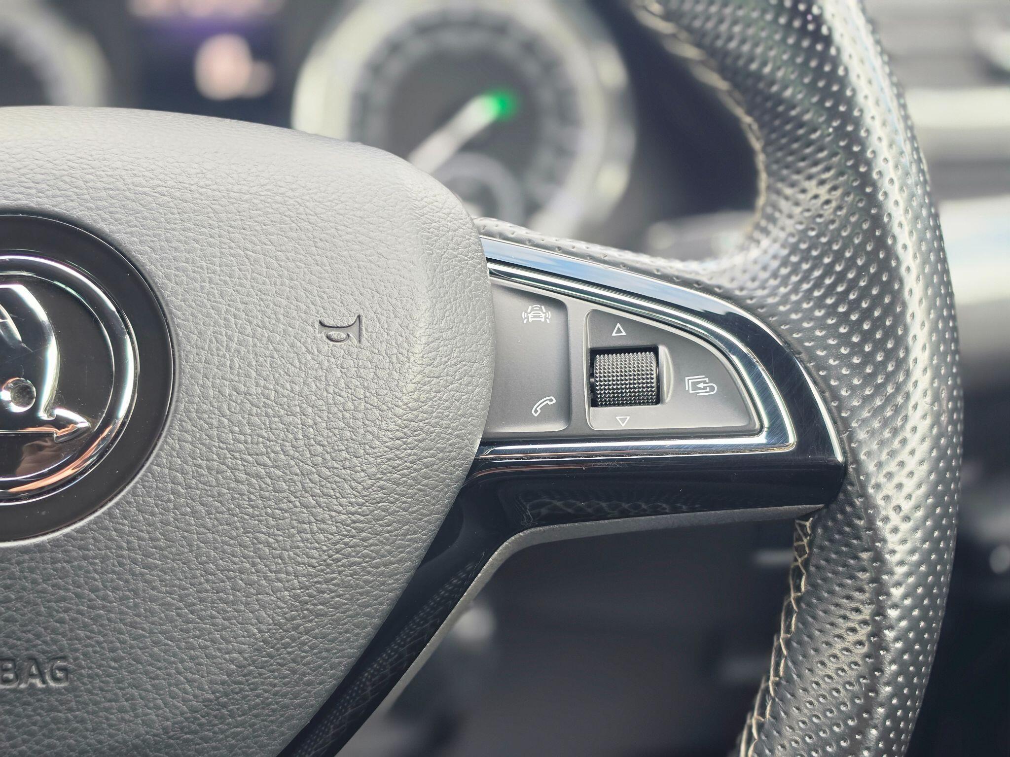 Skoda Superb view 14