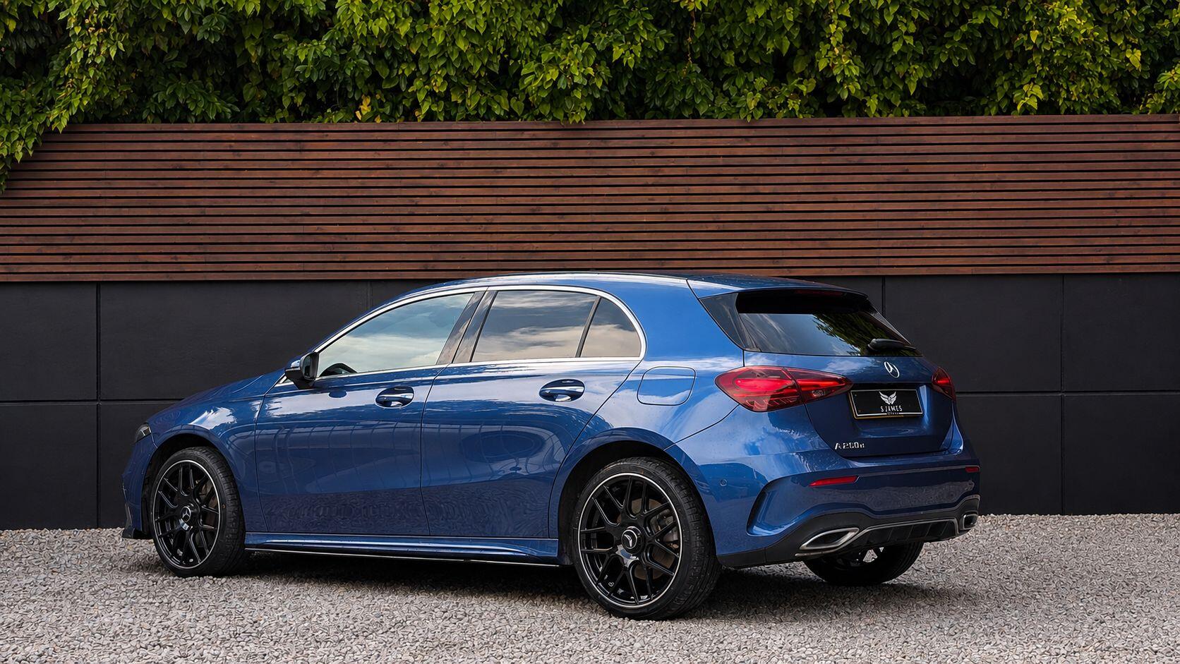 Mercedes-Benz A-Class view 8