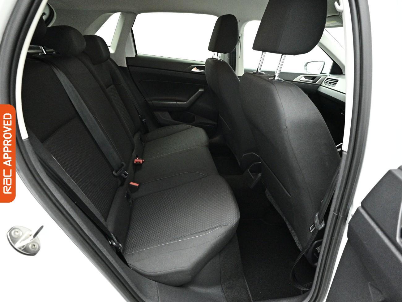 Volkswagen Polo view 13