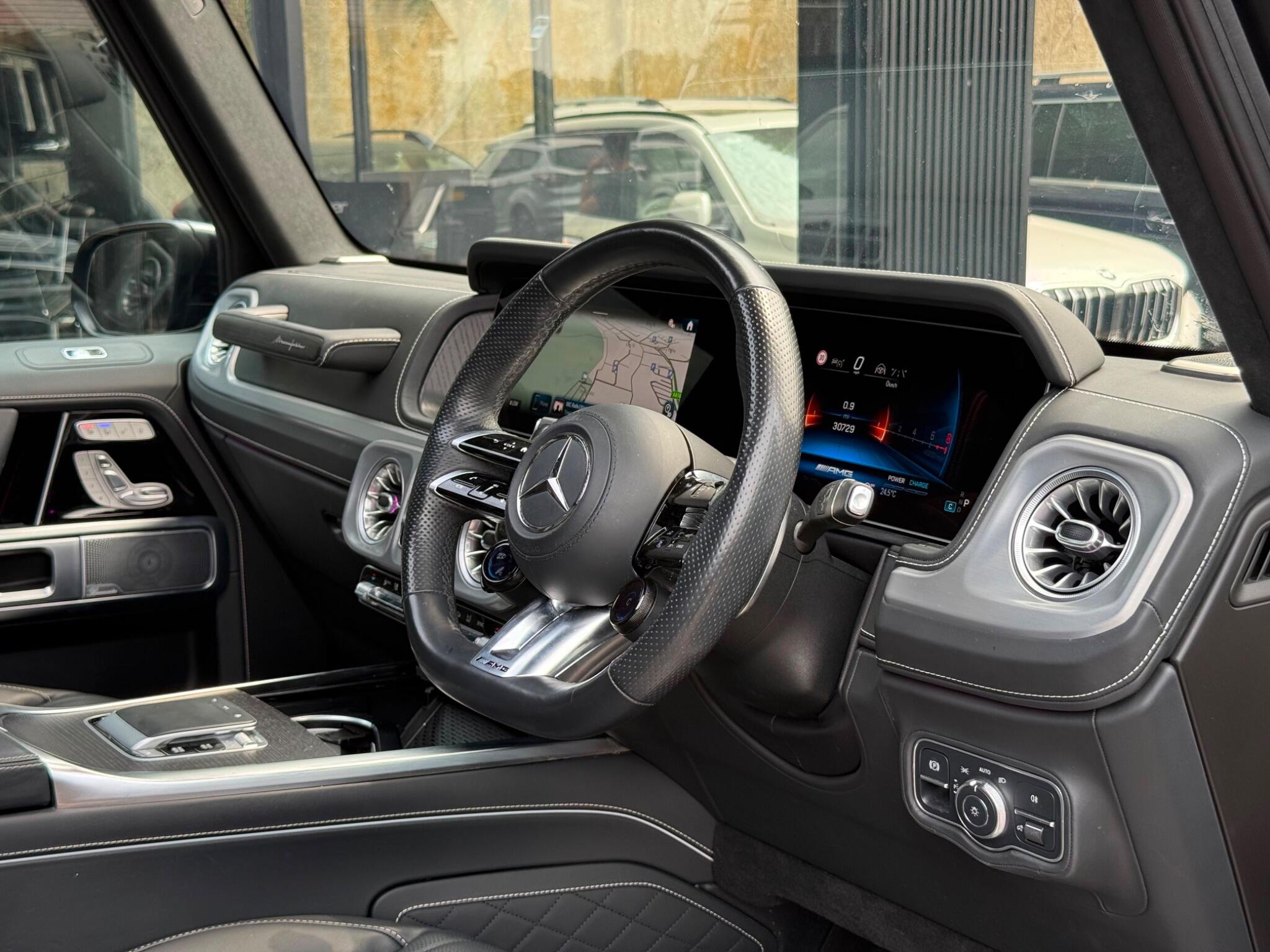 Mercedes-Benz G-Class view 15