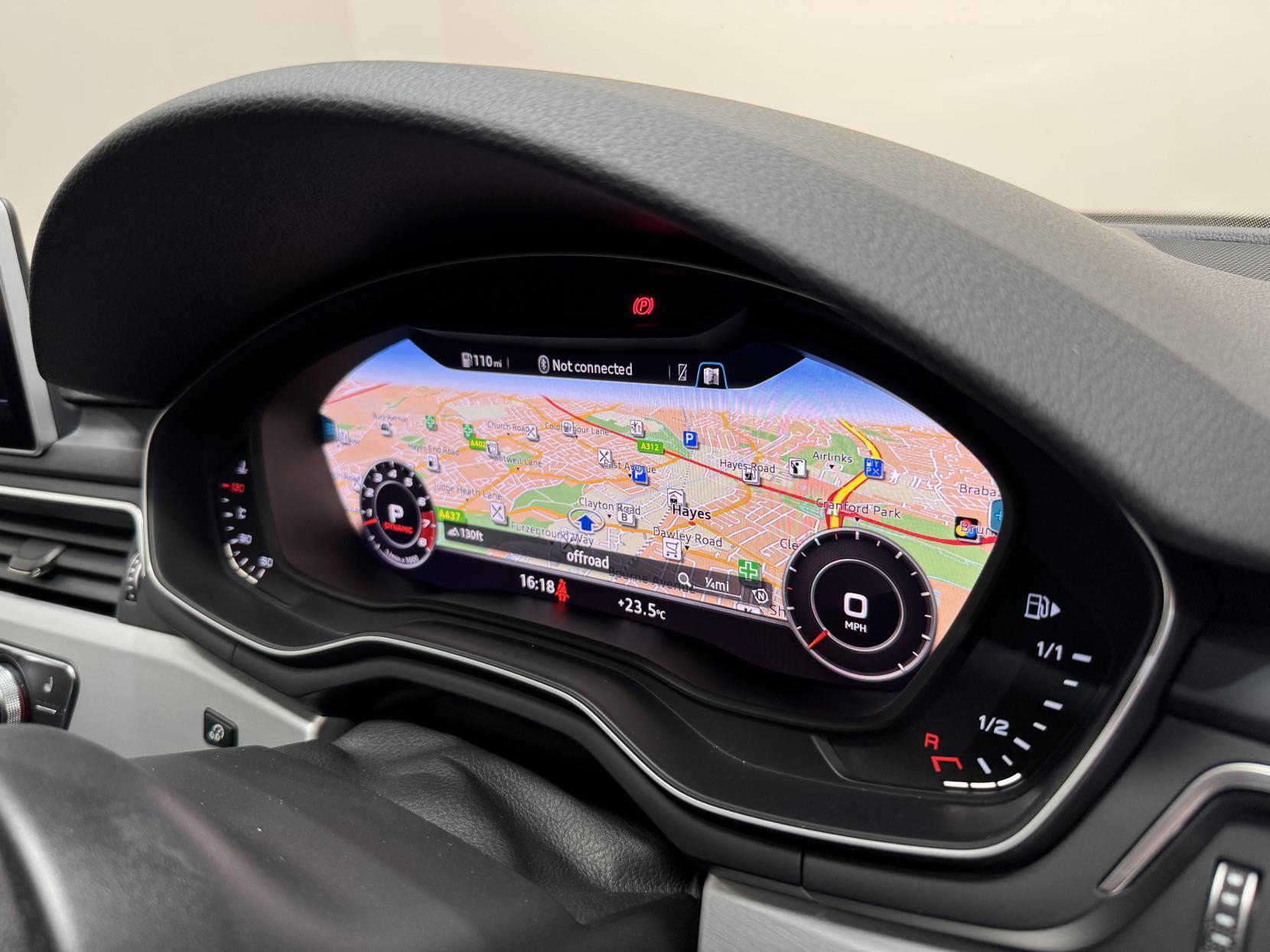 Audi S4 Avant view 4