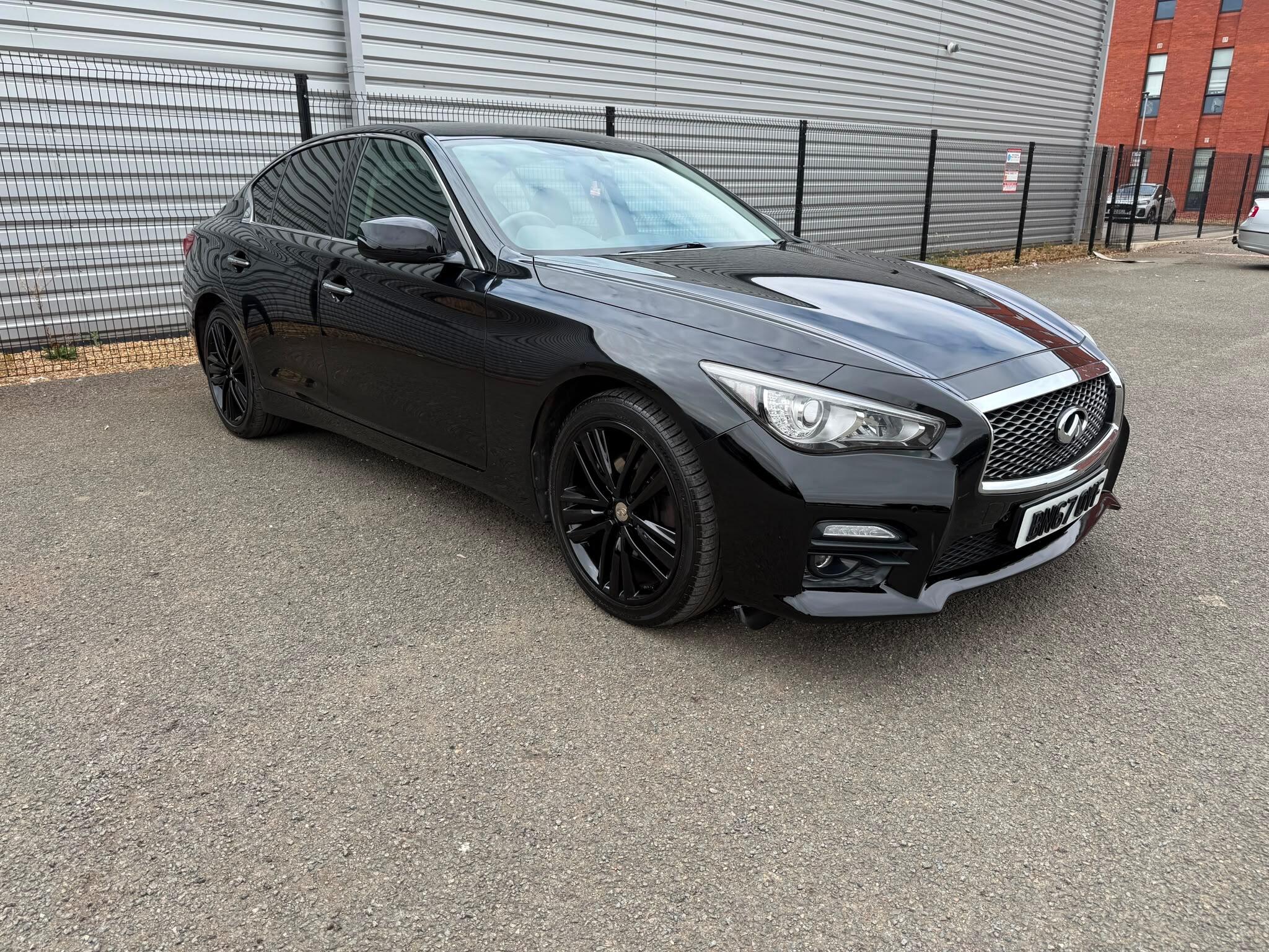Infiniti Q50 view 5