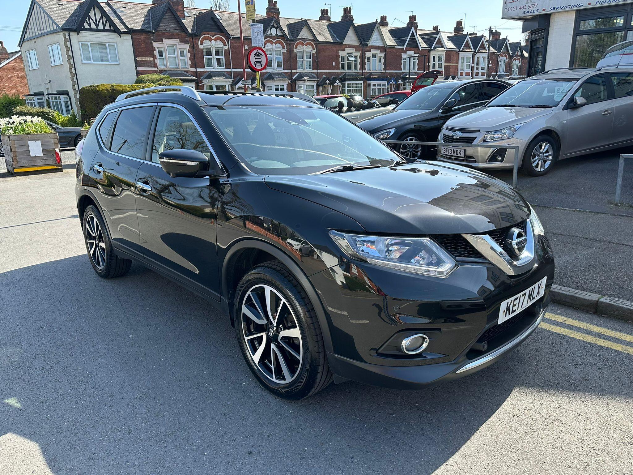 Nissan X-Trail view 7