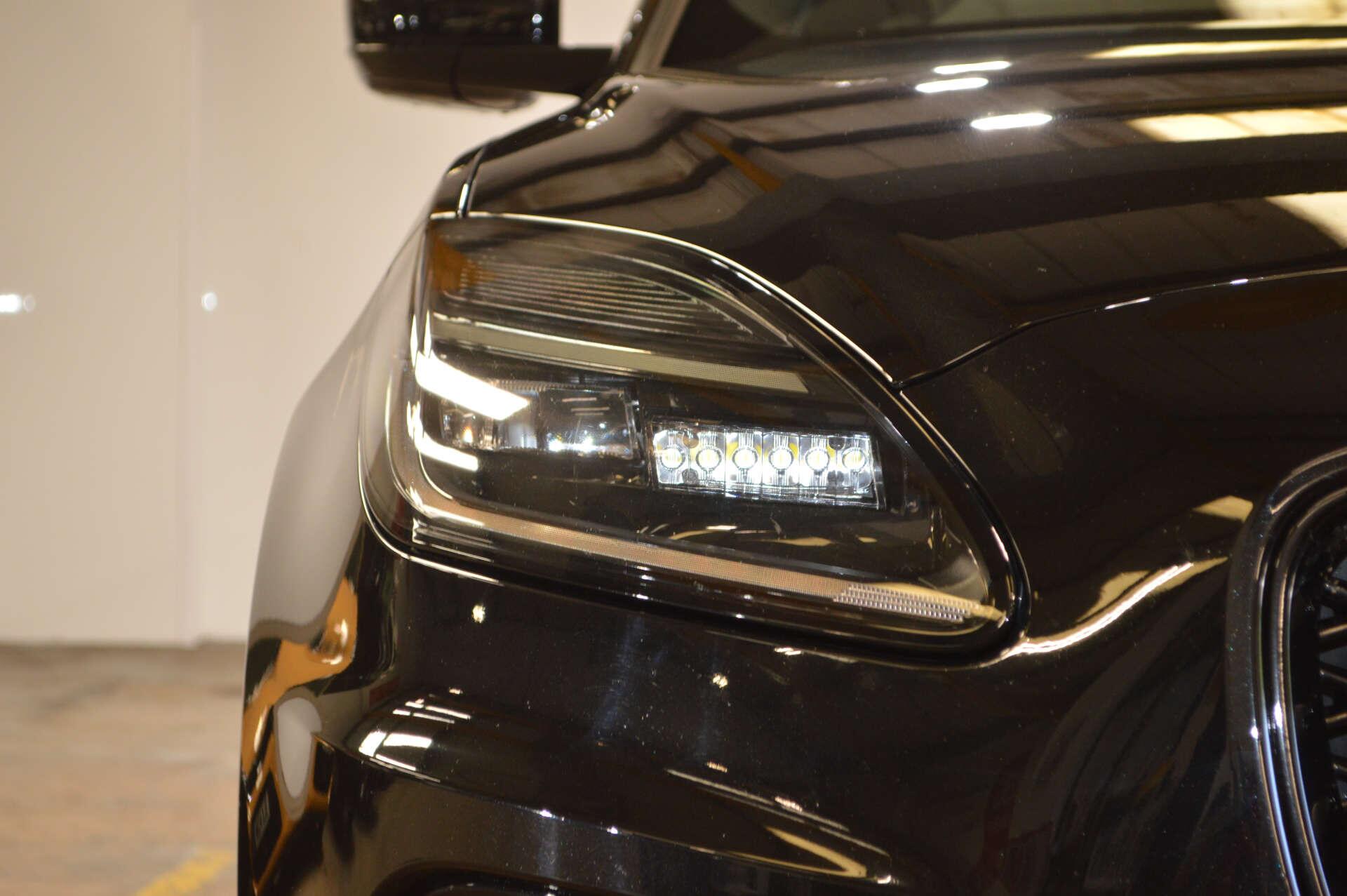 Jaguar E-Pace view 36