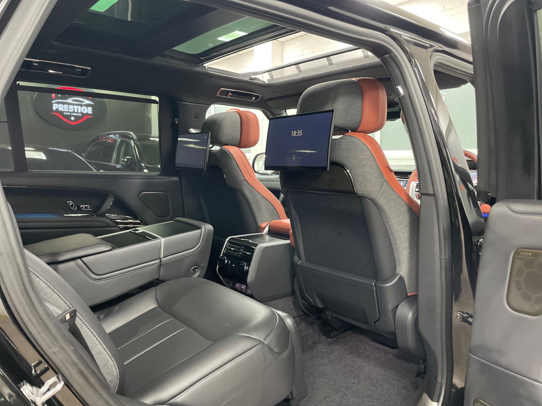 Land Rover Range Rover view 19