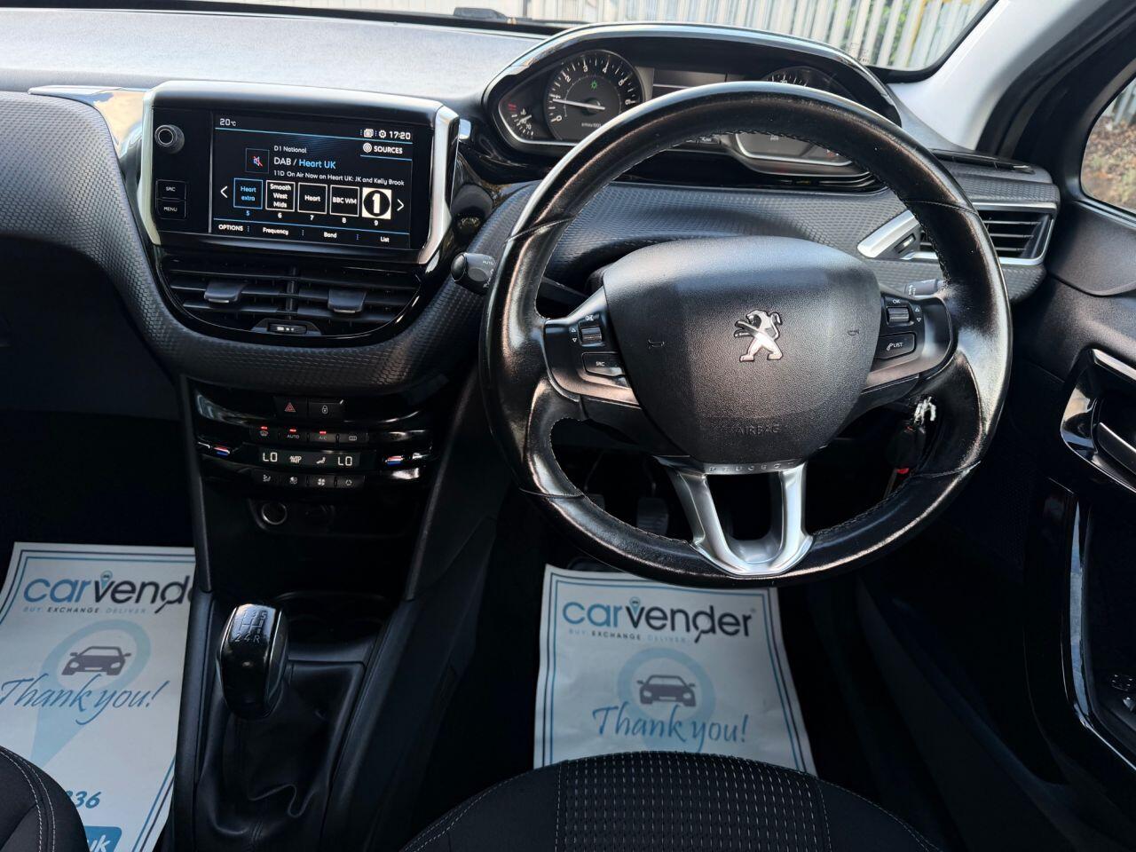 Peugeot 208 view 27