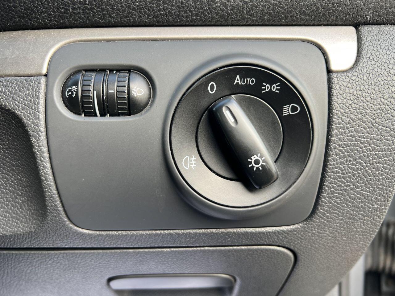 Volkswagen Golf view 39