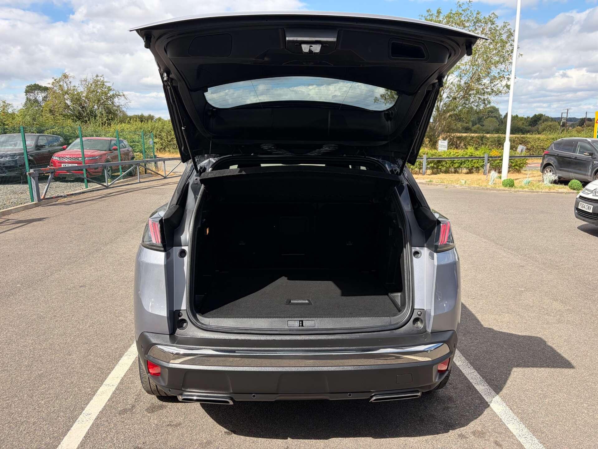 Peugeot 3008 view 24