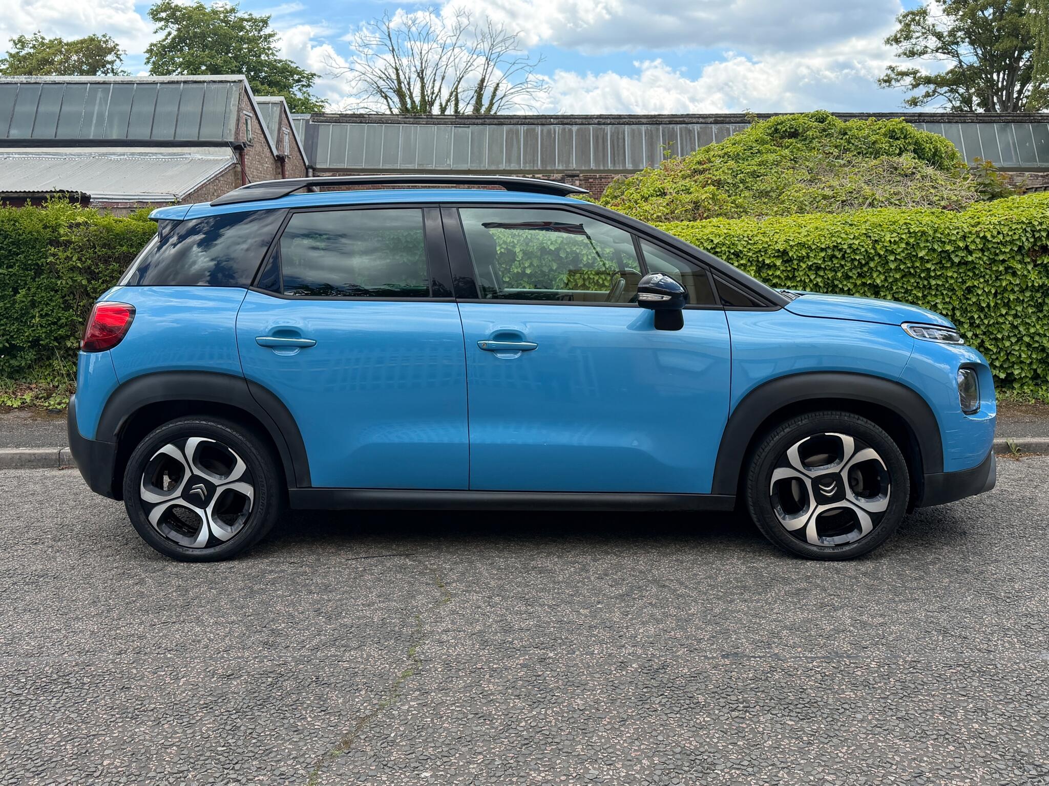 Citroen C3 Aircross view 3