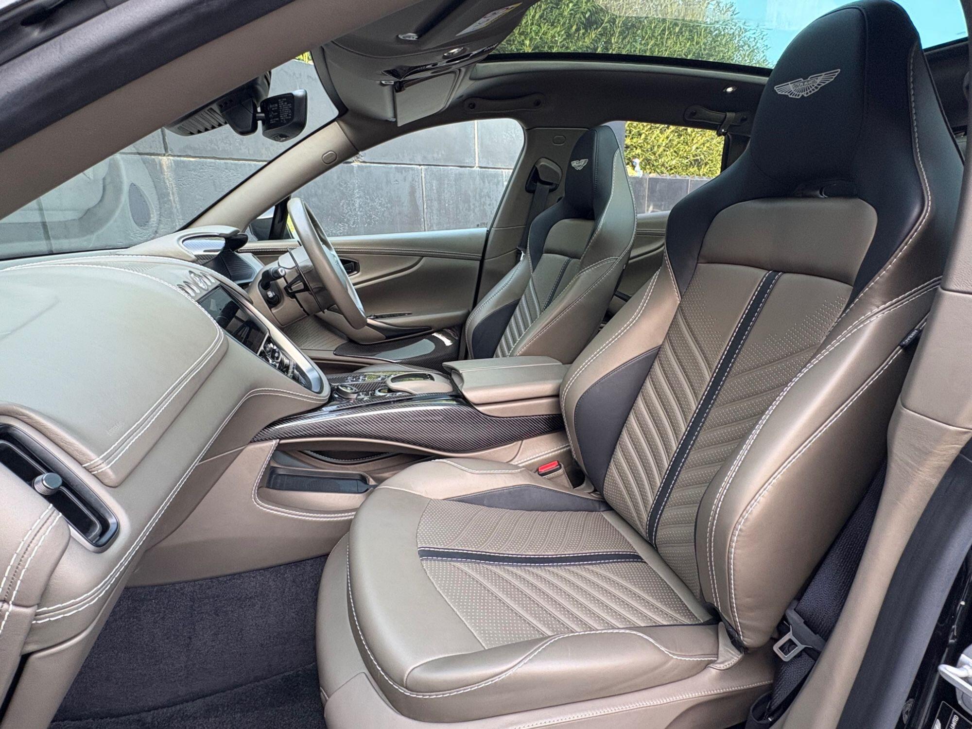 Aston Martin DBX view 15