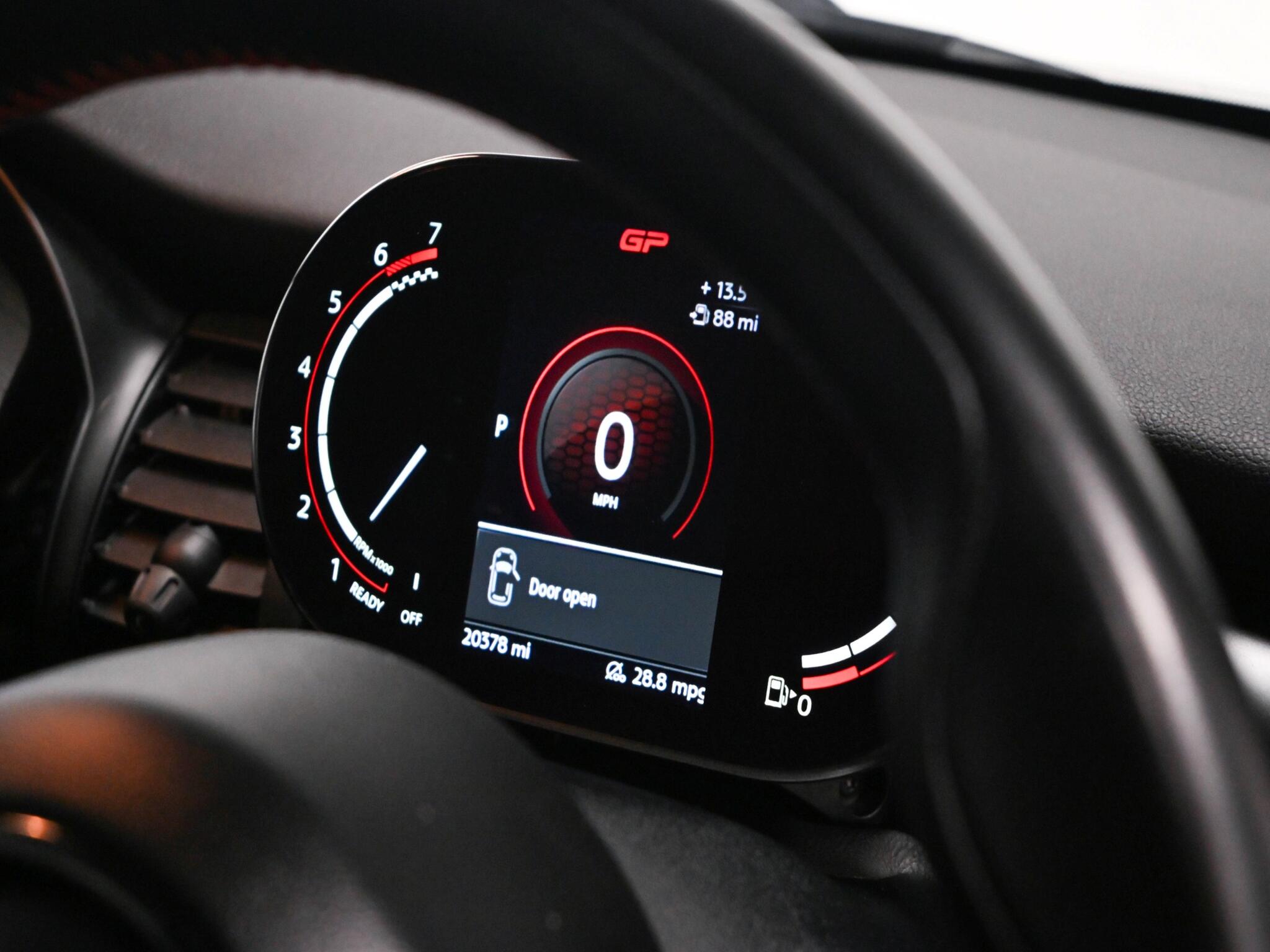 Mini Hatch view 13