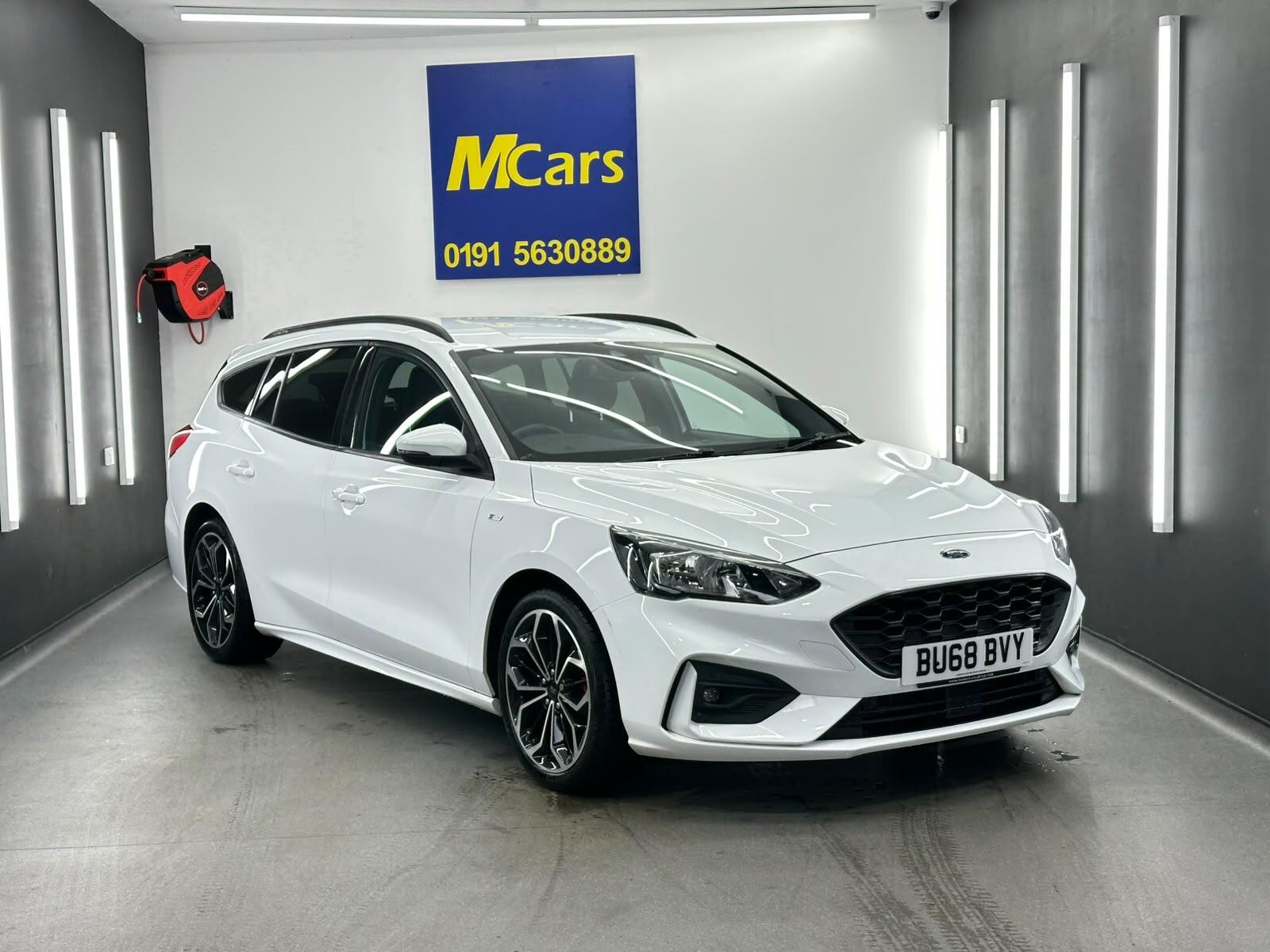 Ford Focus view 9