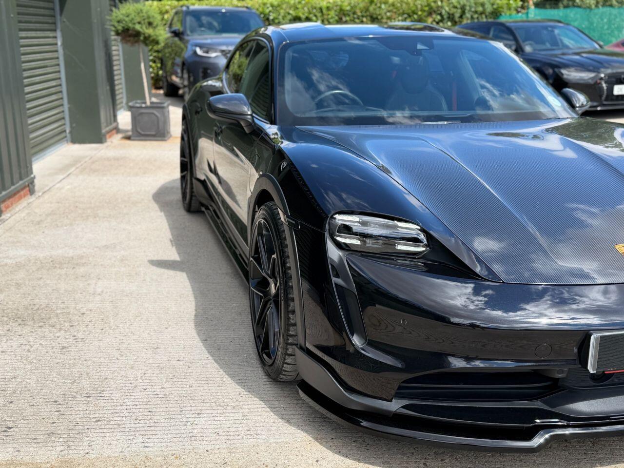 Porsche Taycan view 19