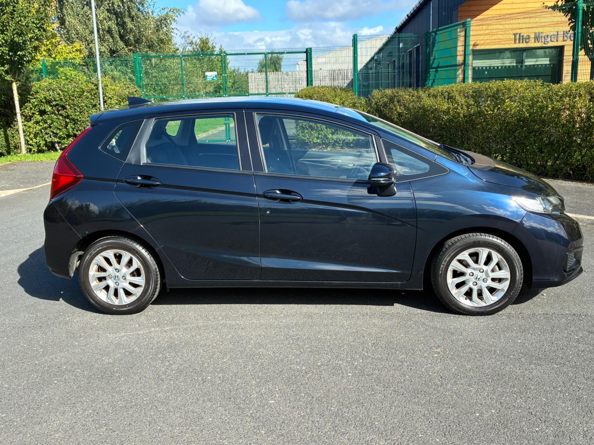 Honda Jazz view 4