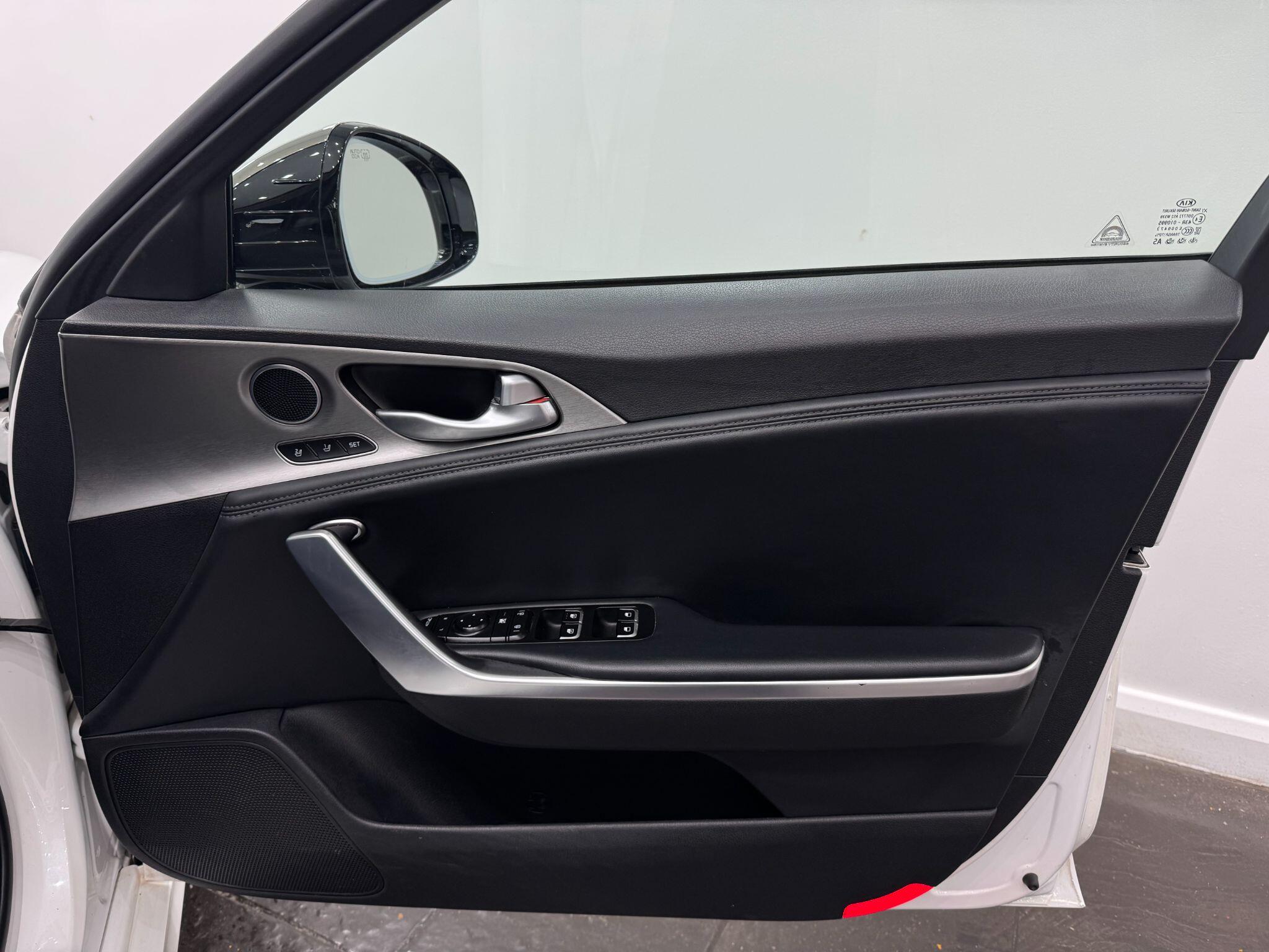 Kia Stinger view 27