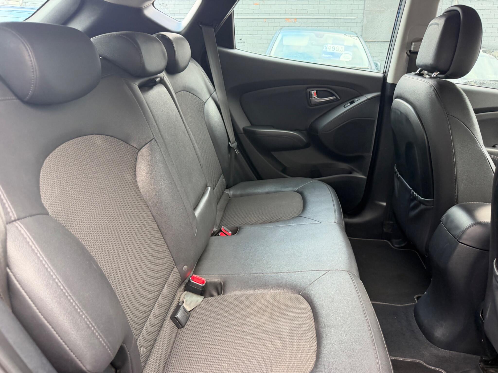 Hyundai Ix35 view 20