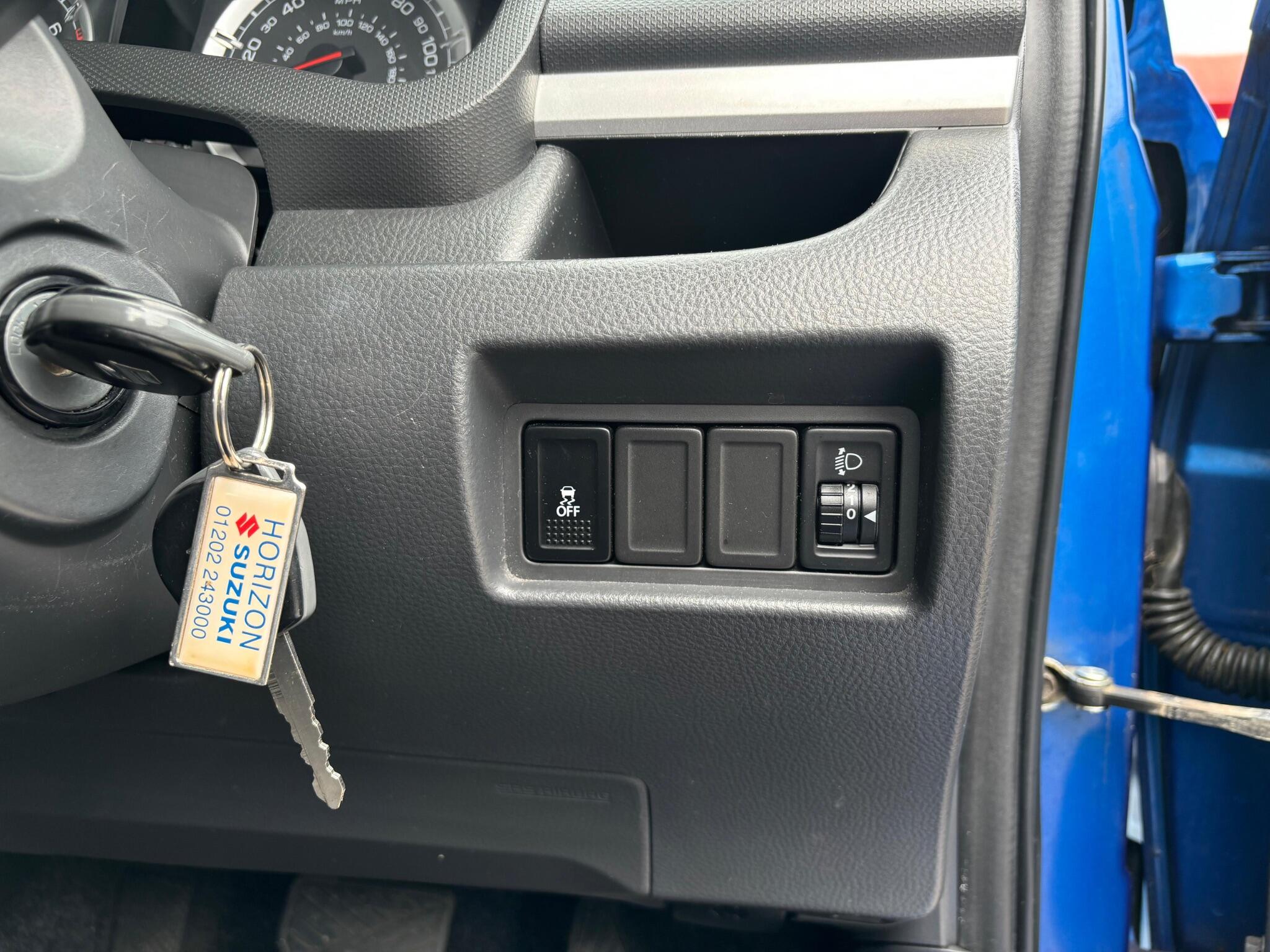Suzuki Swift view 12